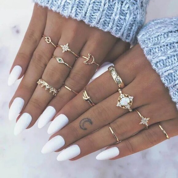 Womens Bohemian Set of 13 Gold Tone Rings Coastal Contemporary Statement Costume - Picture 1 of 9